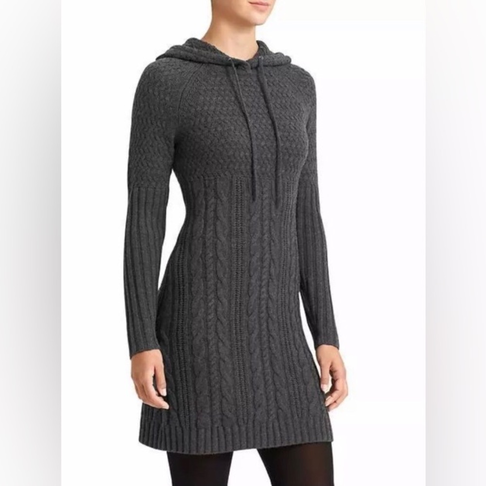 Athleta 100% MERINO wool hooded sweater dress, size medium 297J
